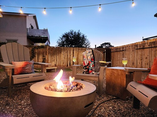 Atrium Zen House @ Lake Powell+ Lots of Boat Parking + Pet Friendly + Sleeps 10