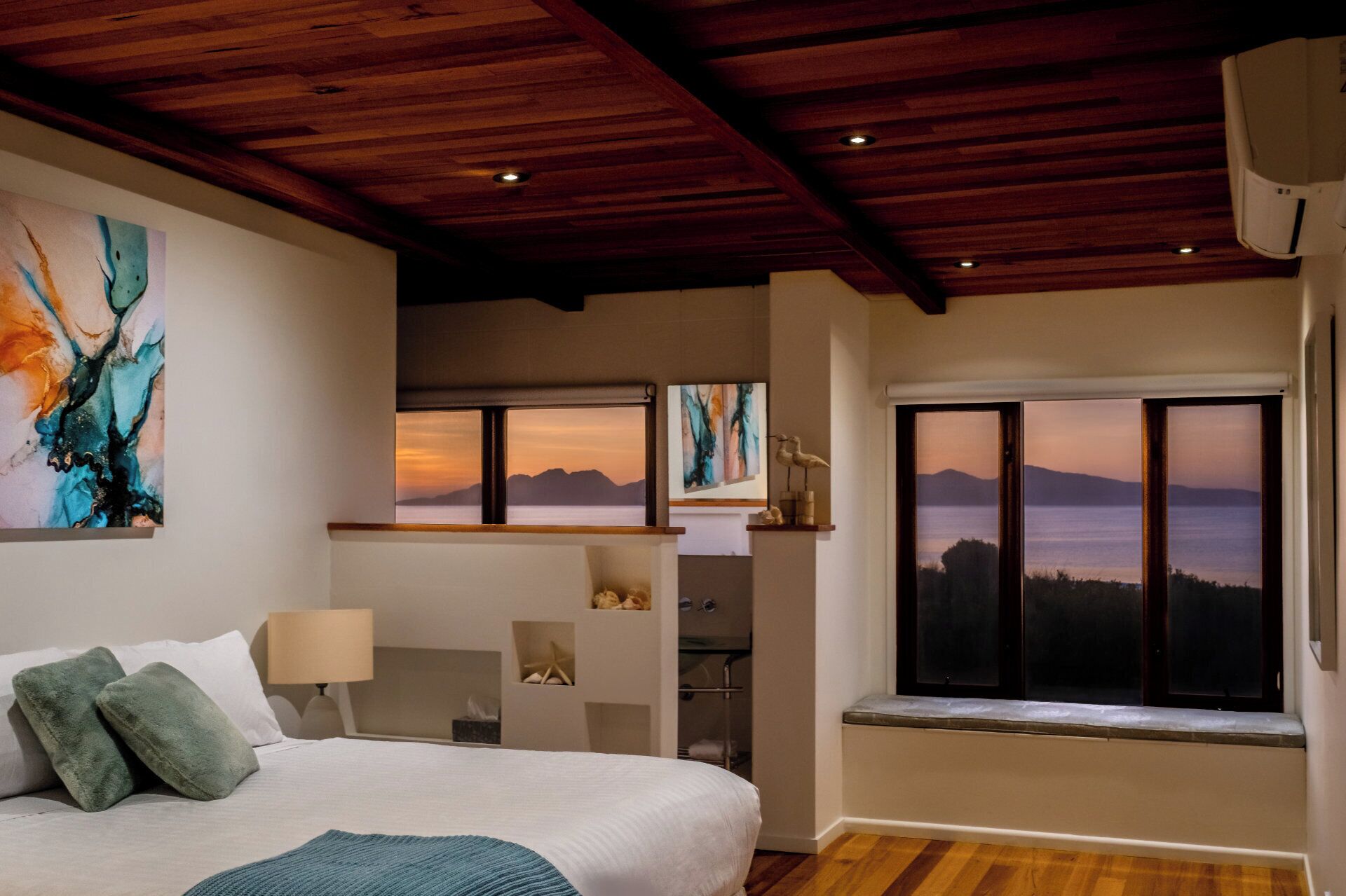 4 habitaciones, wifi gratis y ropa de cama 