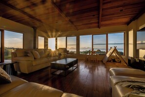 Télévision à écran plat, livres