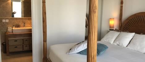 2 室のベッドルーム、WiFi、ベッドシーツ