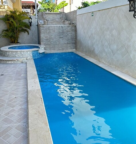 Beautiful villa in Santo Domingo is 