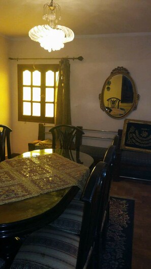 Dining - Heliopolis, City Stars and Cairo Festival (محافظة القاهرة‬)