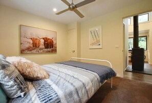 2 bedrooms