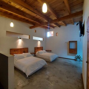 Basic Double Room | Free WiFi, bed sheets - Hotel Ge (Valle de Bravo)
