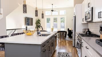 Luxury House | Private kitchen