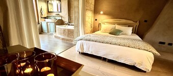 Beautiful Townhome in Uzès Center