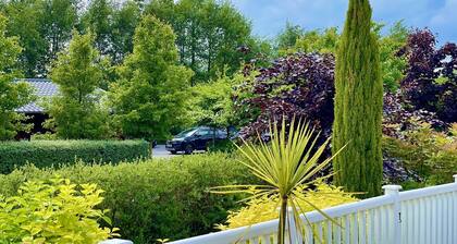 🥇 Holiday Lettings Beech Lodge 6 Bed Luxury