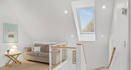 4 bedroom cozy home in Løkken