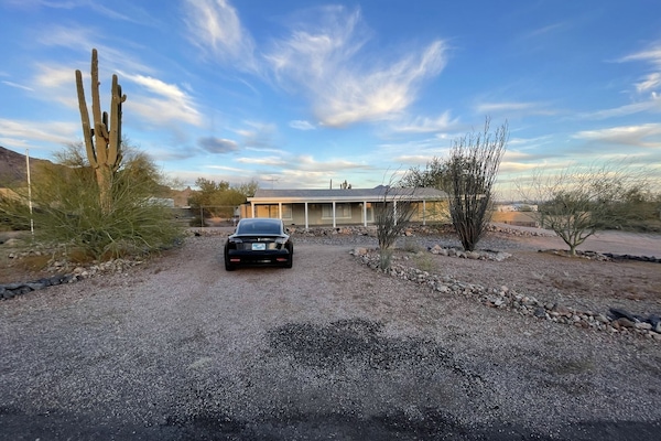 Welcome to our Desert Ranch House!