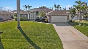 Exterior - South Facing Pool Home in Cape Coral   (Cape Coral)