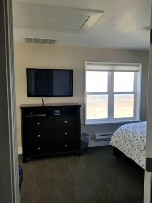 7 slaapkamers, een strijkplank/strijkijzer, gratis wifi, beddengoed