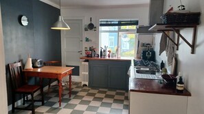 Eigene Küche
