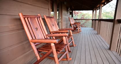 SMOKY MOUNTAIN HIGH GETAWAY