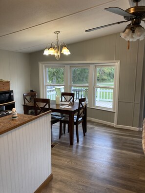 Dining - Cute Home on many acres with access to East Stylus Lake and ponds (Hale)