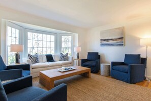 TV, offices - Gorgeous Home with Game Room Dog Welcome! (Chatham)