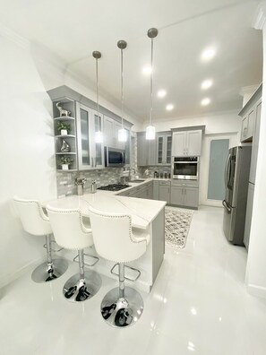 Fridge, microwave, stovetop, toaster