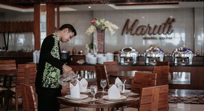 Restaurant - Griya Persada Convention Hotel & Resort (Bandungan)