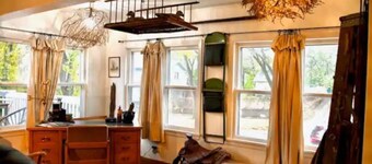 Historic home in Cathederal district 2 min from downtown