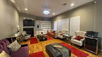 Luxury Villa | Living area | Printers