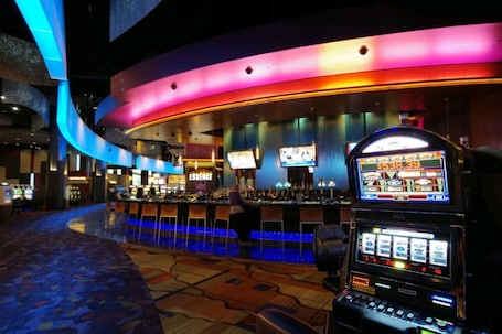 Casino. Downtown Bryson City Flat - Walk to it All!