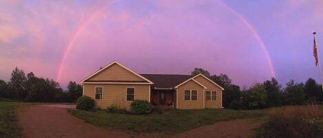 المنشأة من الخارج