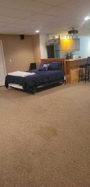 1 chambre, bureau, Wi-Fi gratuit, draps fournis