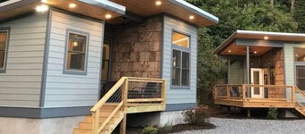 River's Edge on the Water in Bryson City