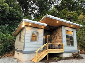 Exterior - River's Edge on the Water in Bryson City (Bryson City)