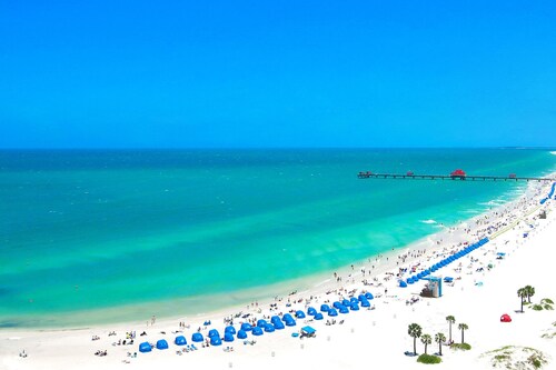 🌴 Bayview Beauty @ Coral Resort | Waterfront • Pool • Dock • Walk to Beach ➠ CR B5