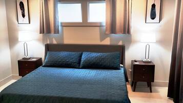 1 chambre, matelas mémoire de forme, fer et planche à repasser