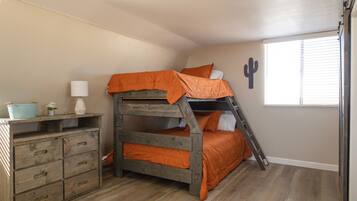 2 bedrooms, free WiFi, bed sheets