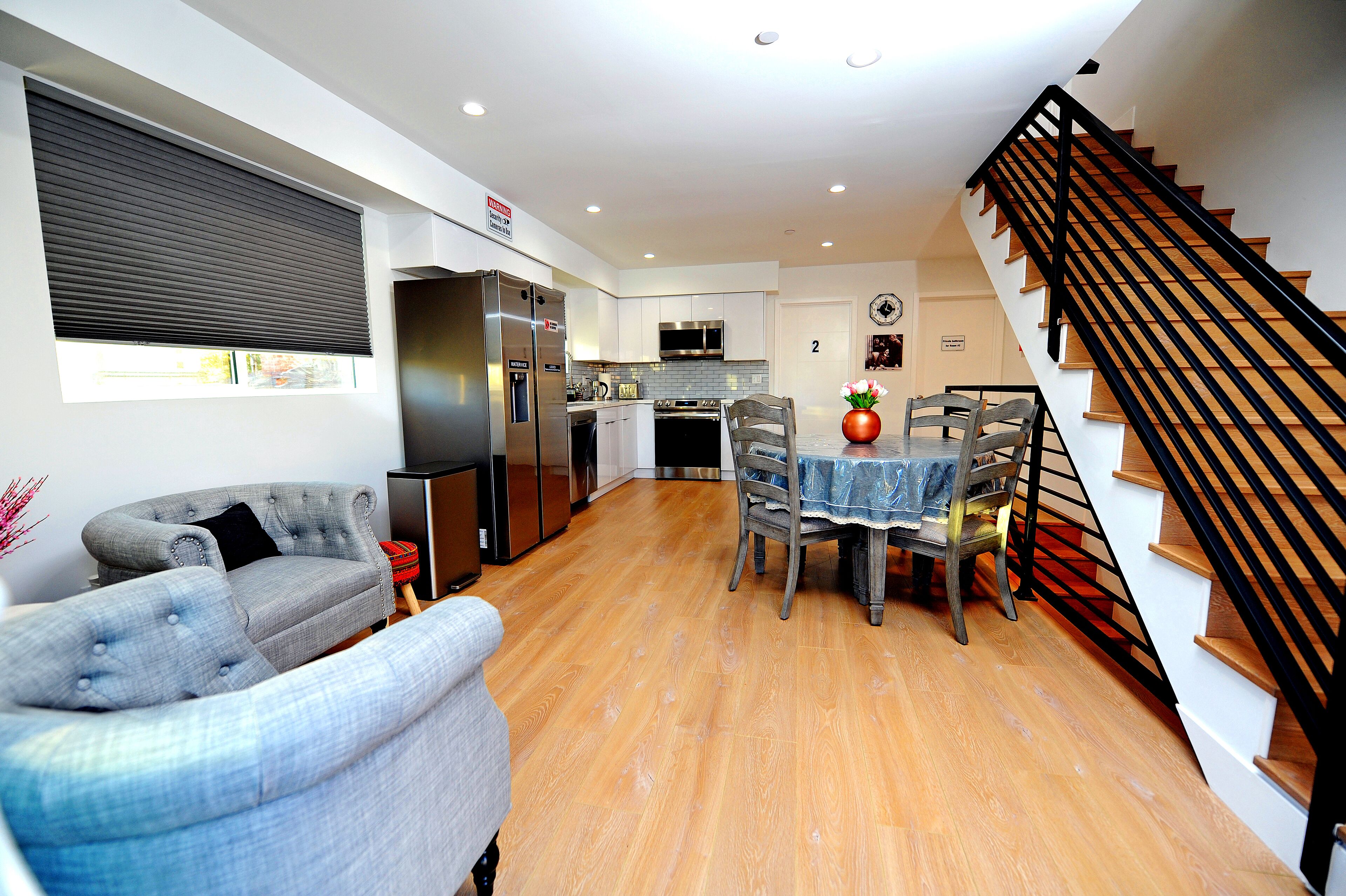 FB-Modern apartment in Studio City 16 guests