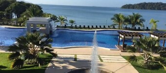 Tropical Ocean View Beautiful Condo 14th Floor