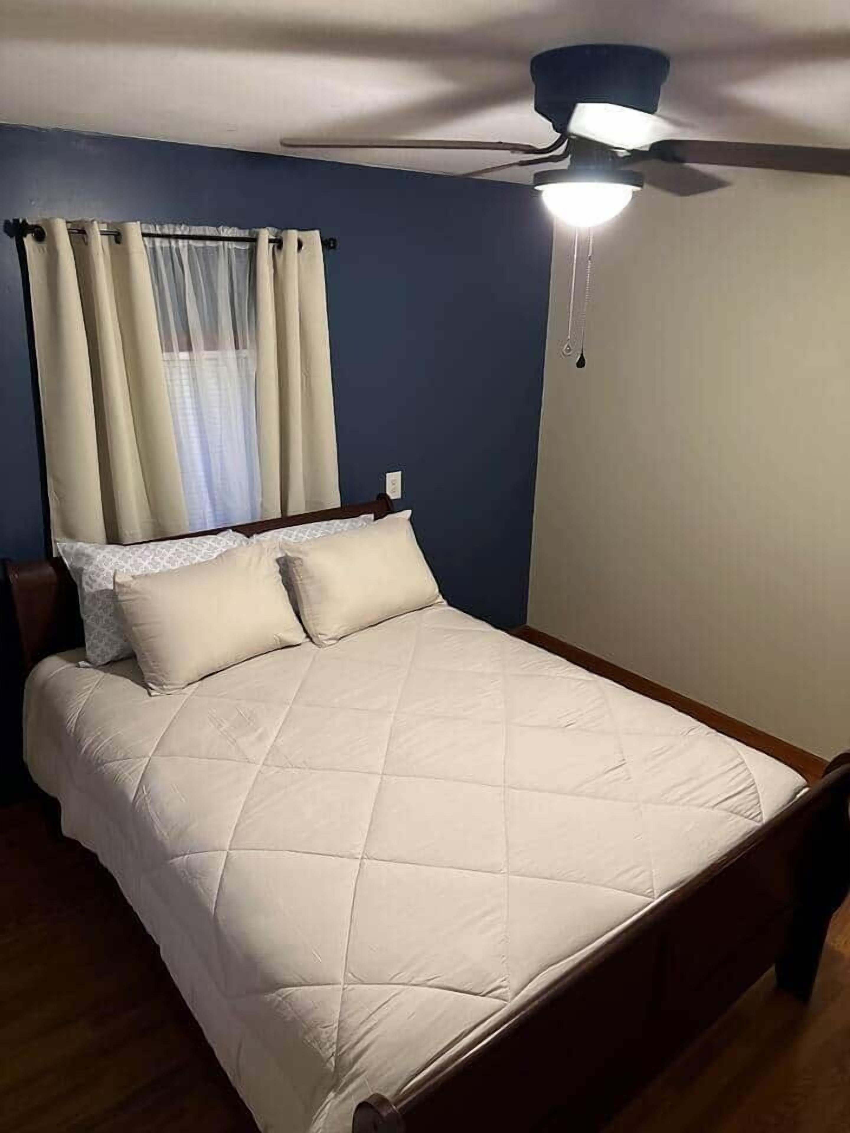 4 bedrooms, free WiFi, bed sheets