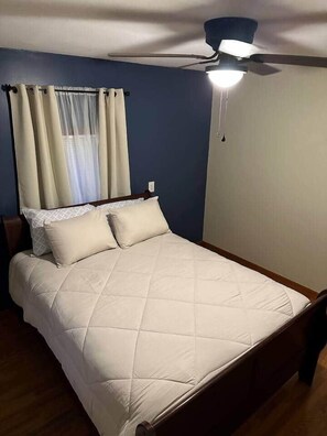 4 soverom, wi-fi (inkludert) og sengetøy