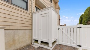 Property grounds - Bayside Townhome in Diamond Beach! (Wildwood Crest)