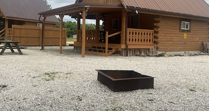 Yellow Banks Log Cabin With Waterfront Views