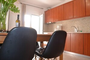 Dining - Lovely 3-Bed House in Bali (Bali)