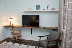 Standard-Doppel- oder -Zweibettzimmer, mit Bad, Blick auf den Innenhof