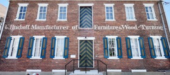 Bischoff Inn - Former 1870 Furniture Factory Now 5 Room Boutique Hotel