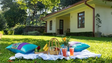 Engelsk frokost hver dag (USD 15 per person)