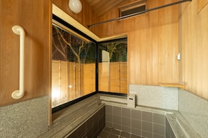 Villa – design | Dypt badekar