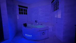 Luxury Villa | Jetted tub - Villa Nilaja (Montego Bay)
