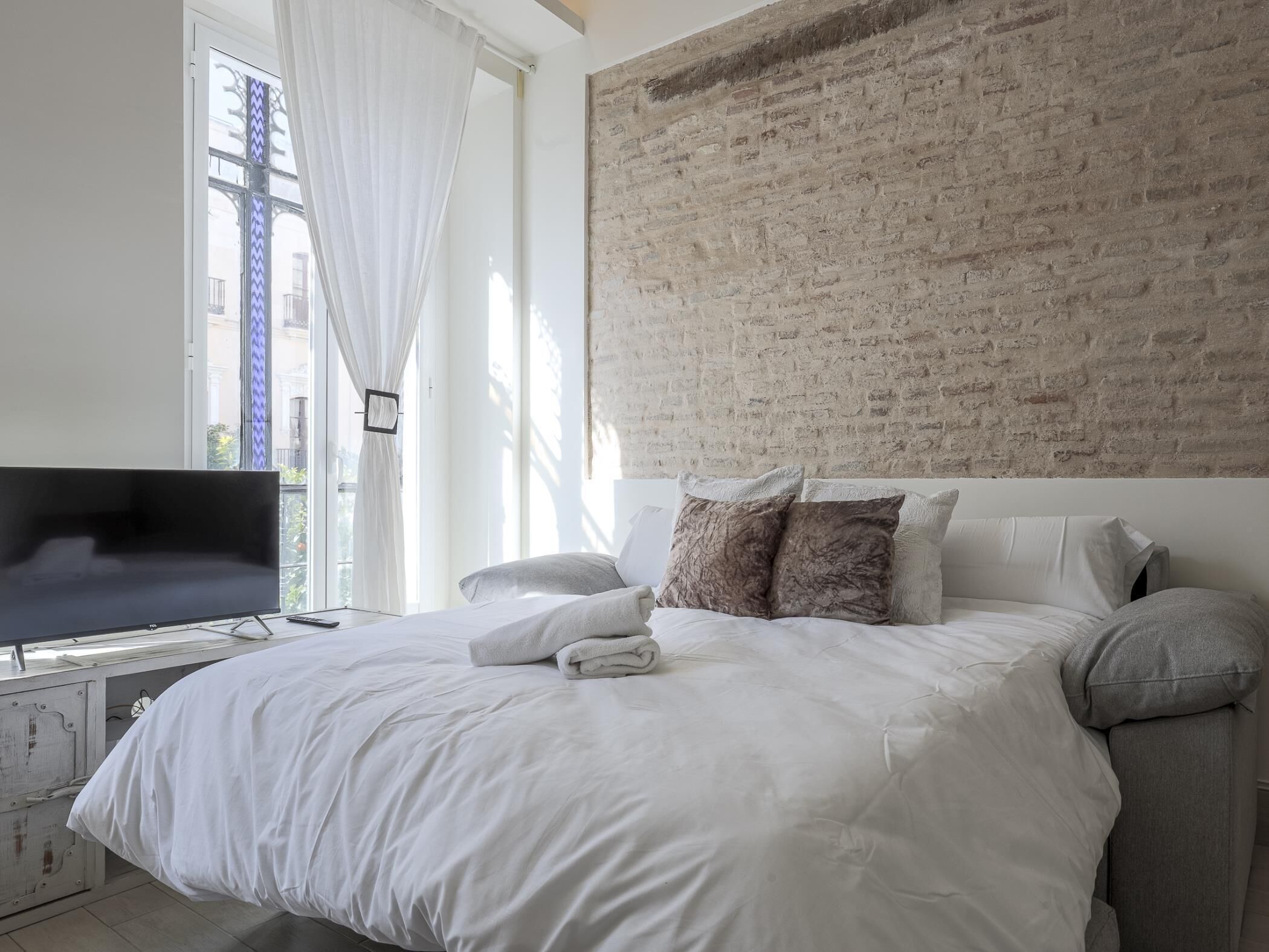 3 dormitorios, tabla de planchar con plancha, wifi y ropa de cama