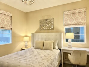 3 bedrooms, desk, WiFi, bed sheets
