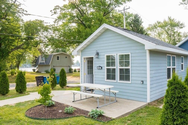Cottage 1