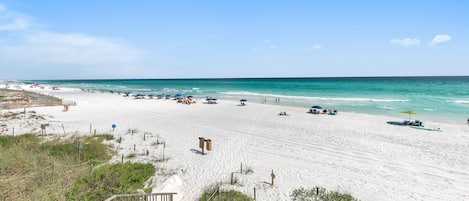 Accommodatie ligt op het strand