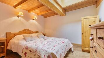 1 camera, ferro/asse da stiro, Wi-Fi gratuito, lenzuola