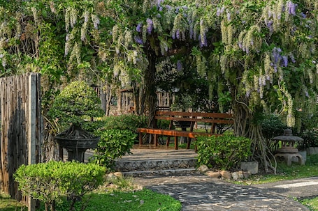 Exterior. Suanpung Bonsai Village