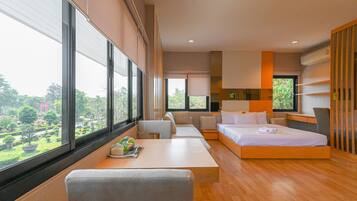 Junior Suite Garden View | Free WiFi, bed sheets